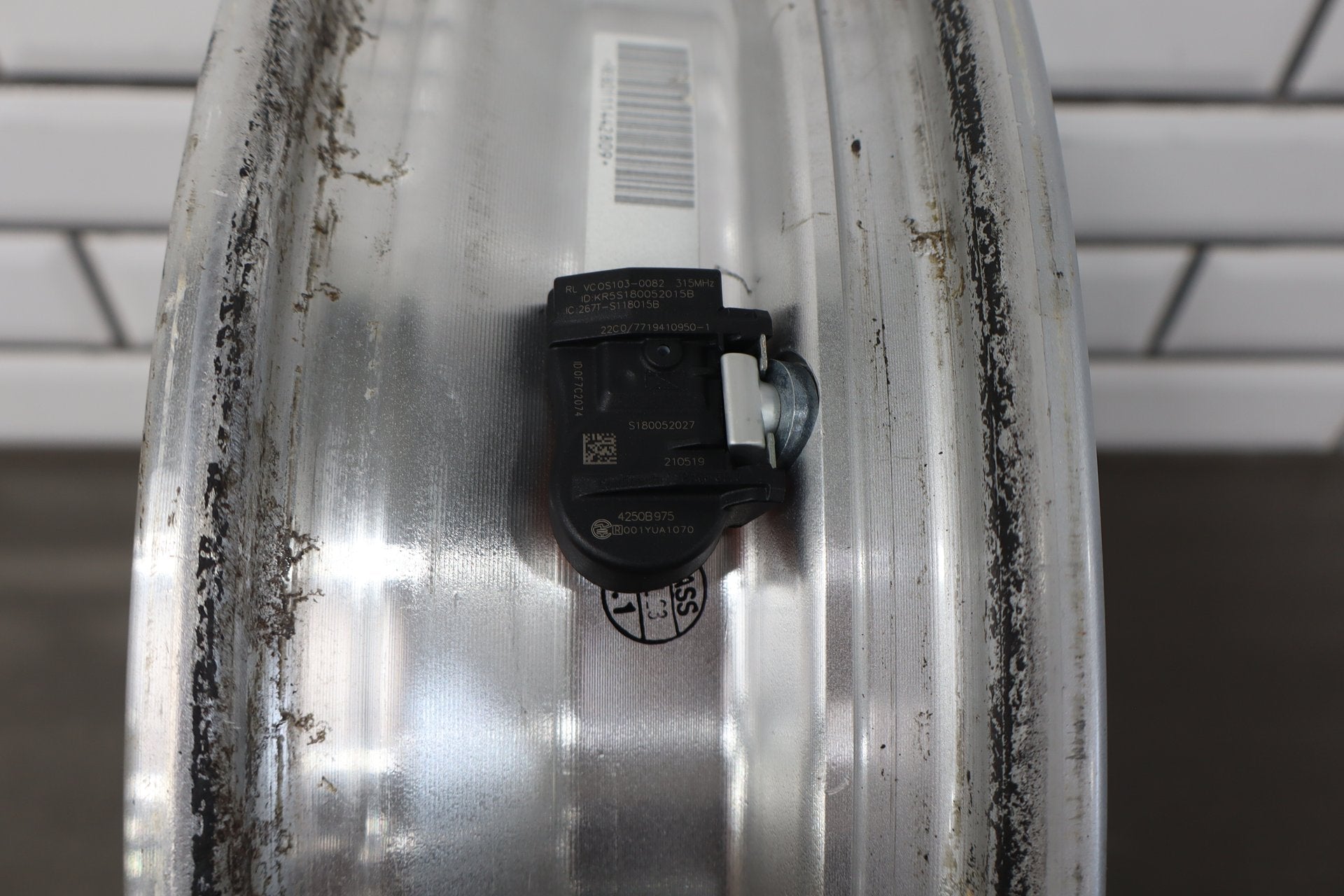 2012-2014 Mitsubishi i-MiEV Alloy Wheel OEM