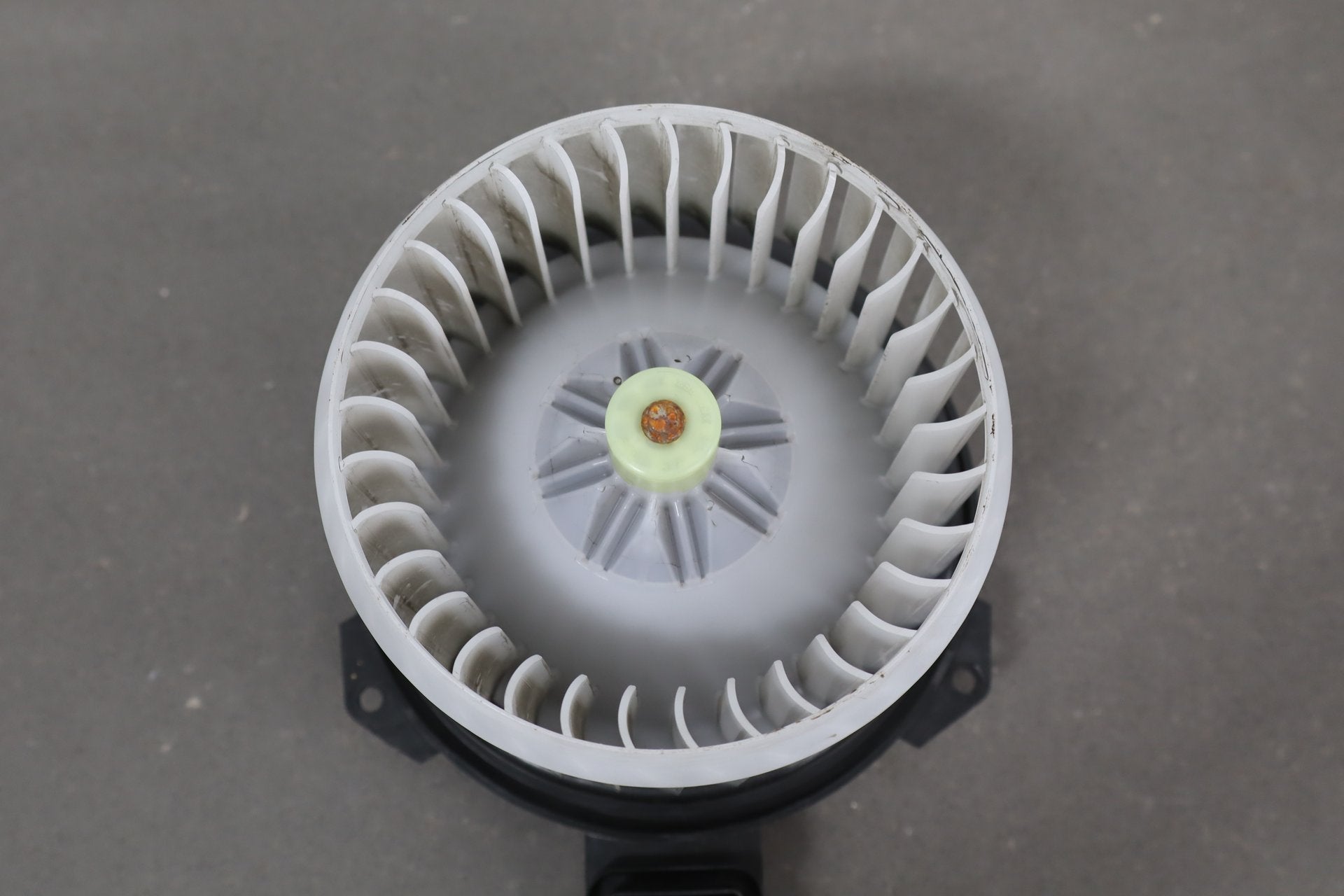 2012-2014 Mitsubishi i-MiEV Blower Motor OEM