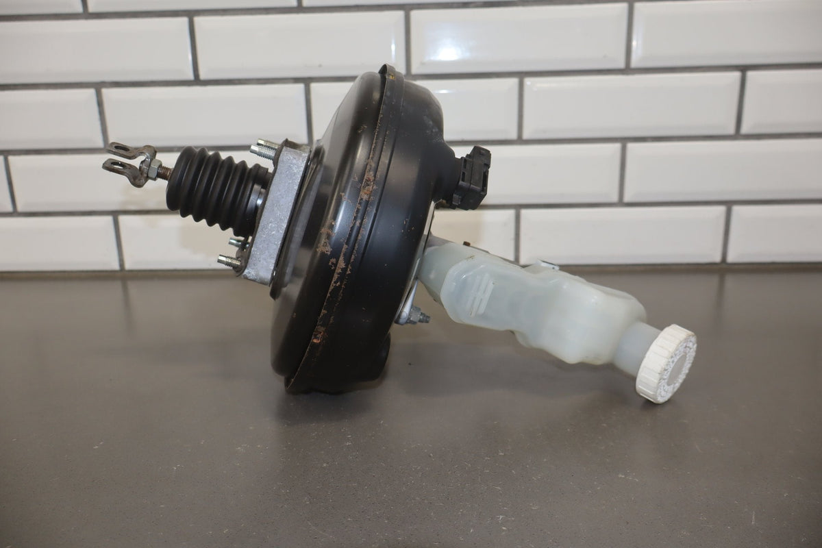 2012-2014 Mitsubishi i-MiEV Brake Booster OEM
