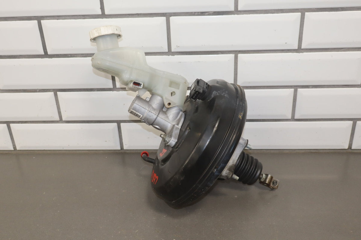 2012-2014 Mitsubishi i-MiEV Brake Booster OEM