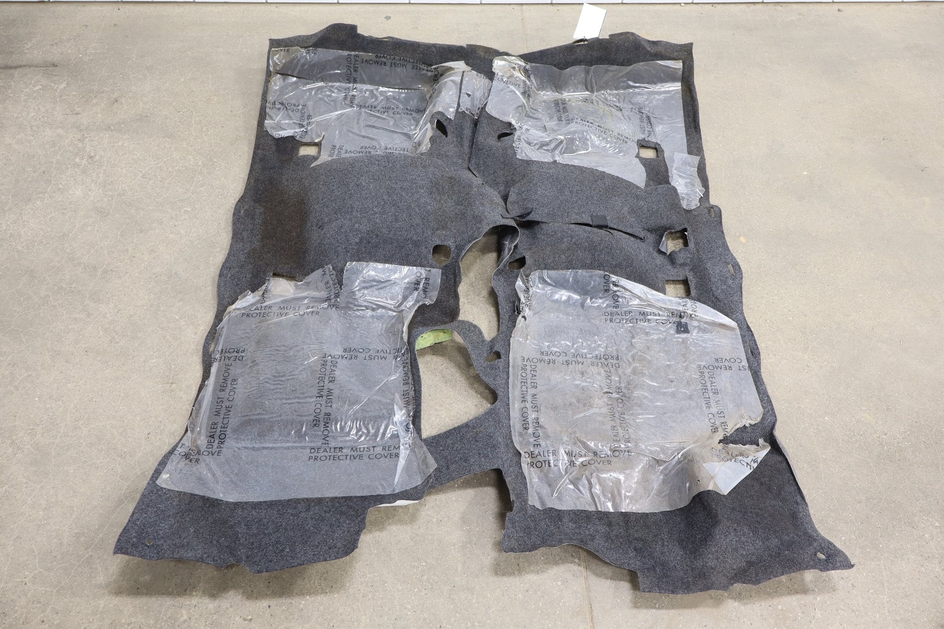2012-2014 Mitsubishi i-MiEV Carpet OEM