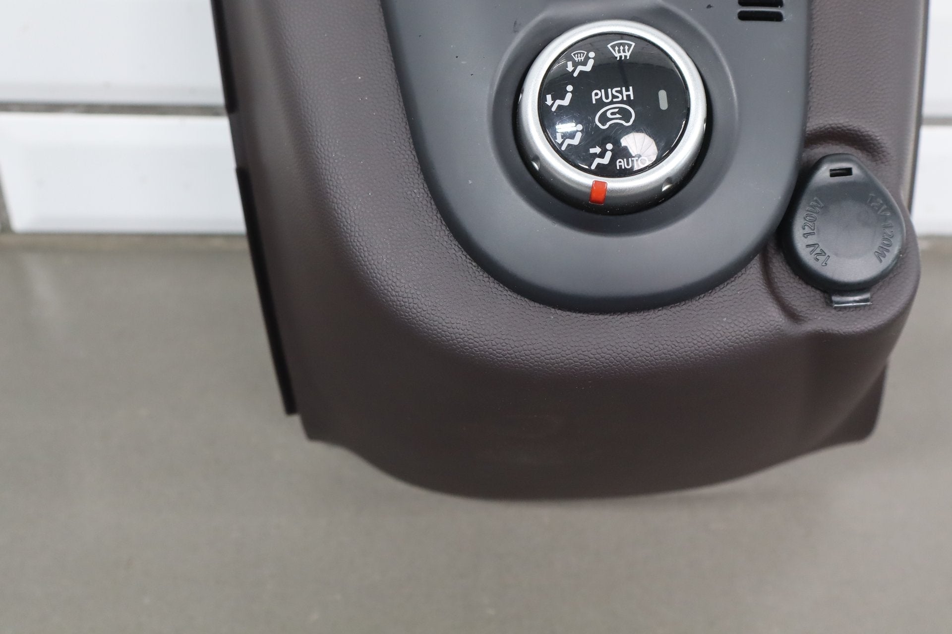 2012-2014 Mitsubishi i-MiEV Climate Control OEM
