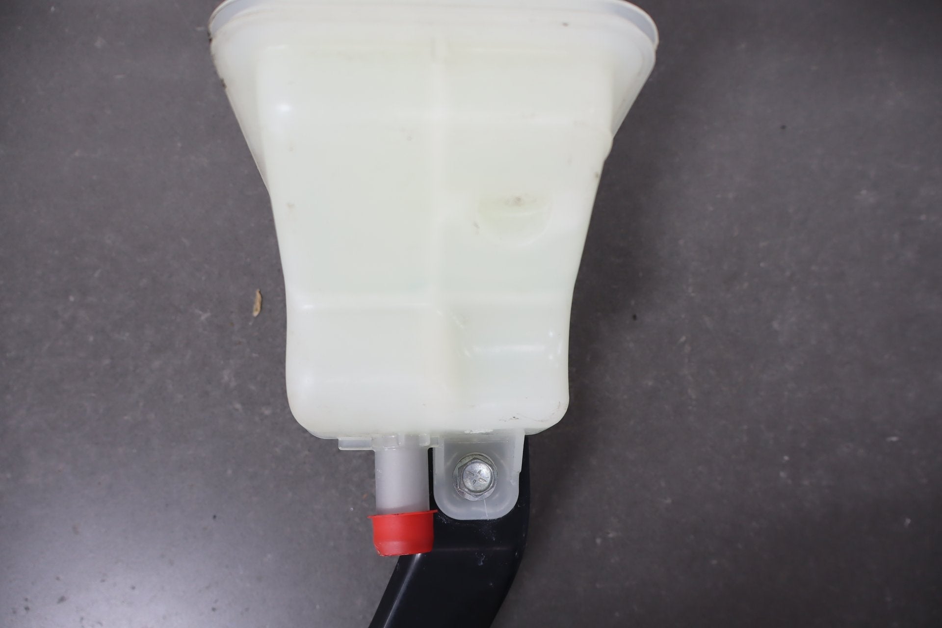 2012-2014 Mitsubishi i-MiEV Coolant Bottle OEM