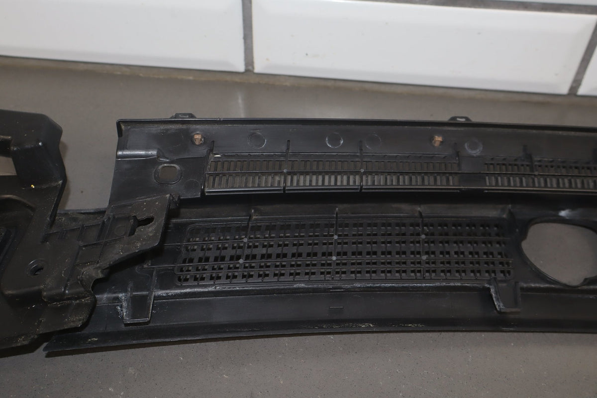 2012-2014 Mitsubishi i-MiEV Cowl Vent Panel OEM