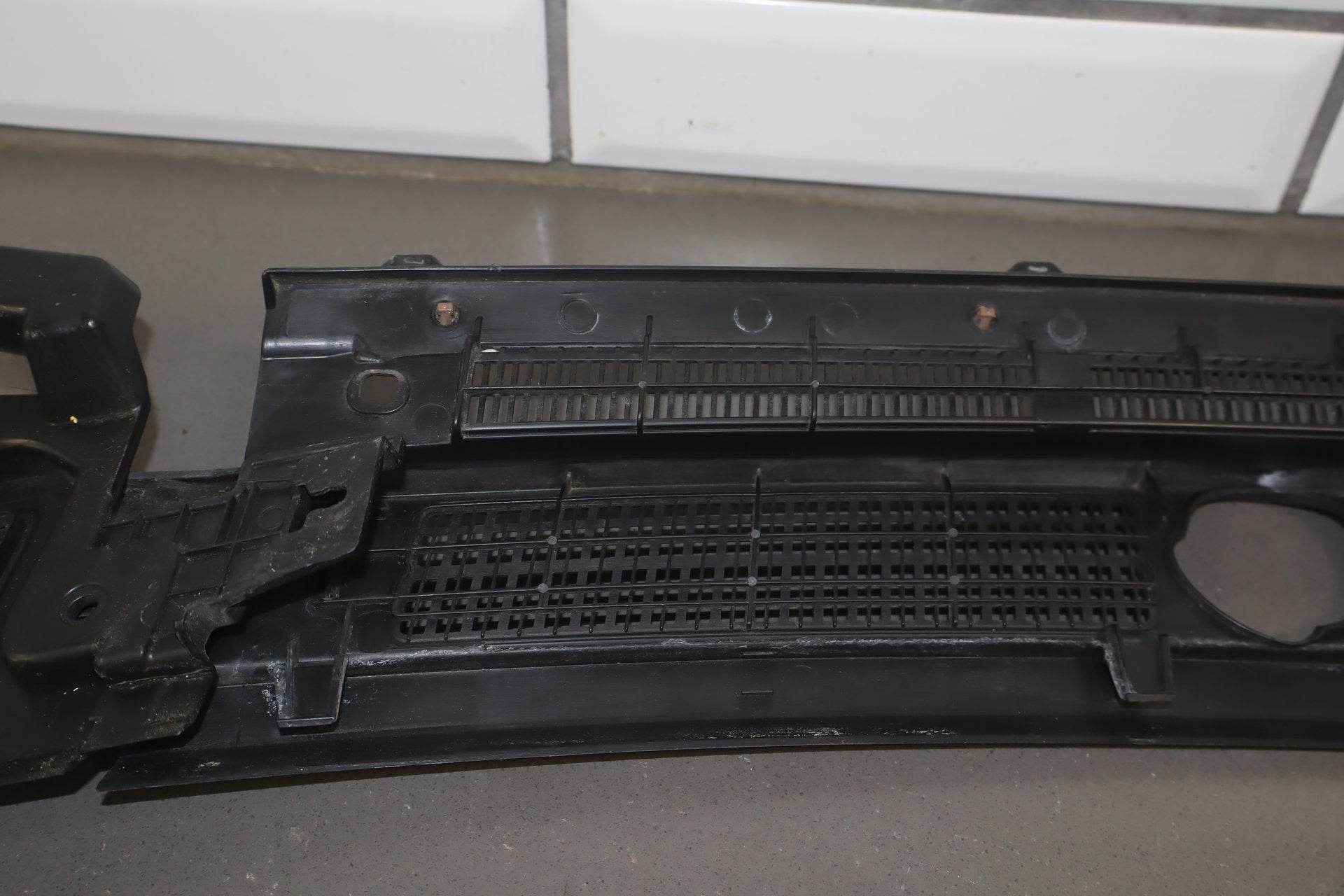 2012-2014 Mitsubishi i-MiEV Cowl Vent Panel OEM