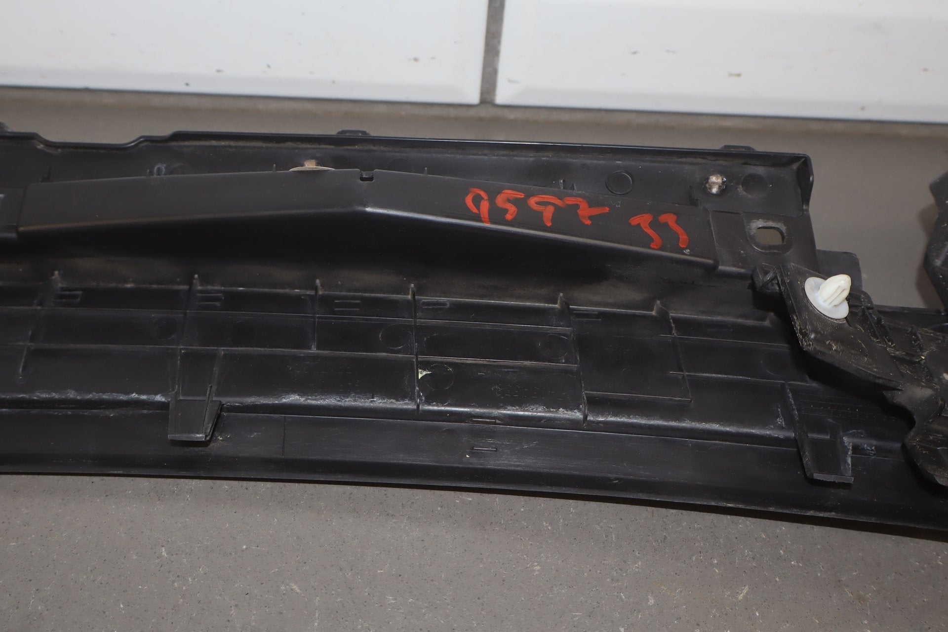 2012-2014 Mitsubishi i-MiEV Cowl Vent Panel OEM