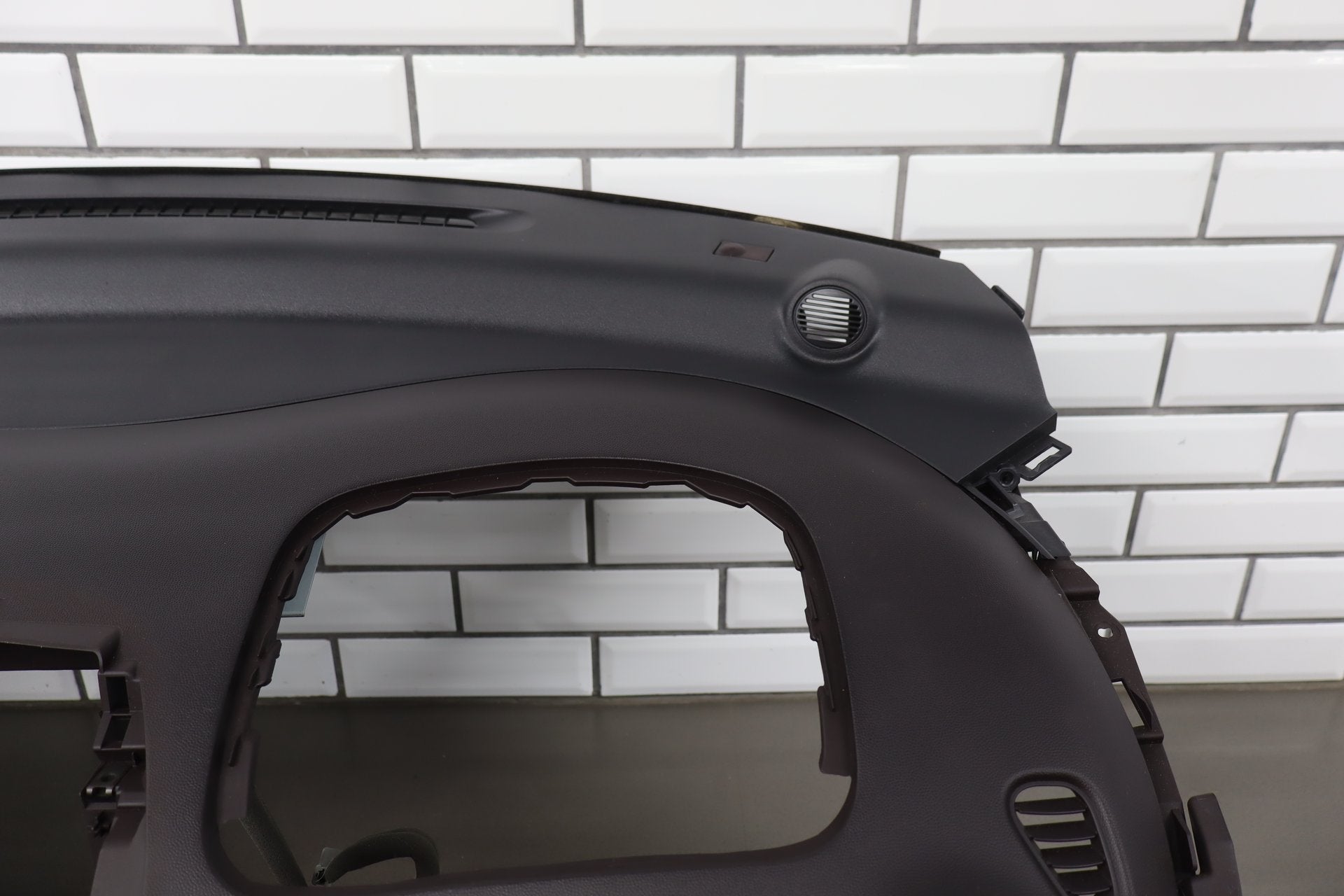 2012-2014 Mitsubishi i-MiEV Dash Panel Brown 83P