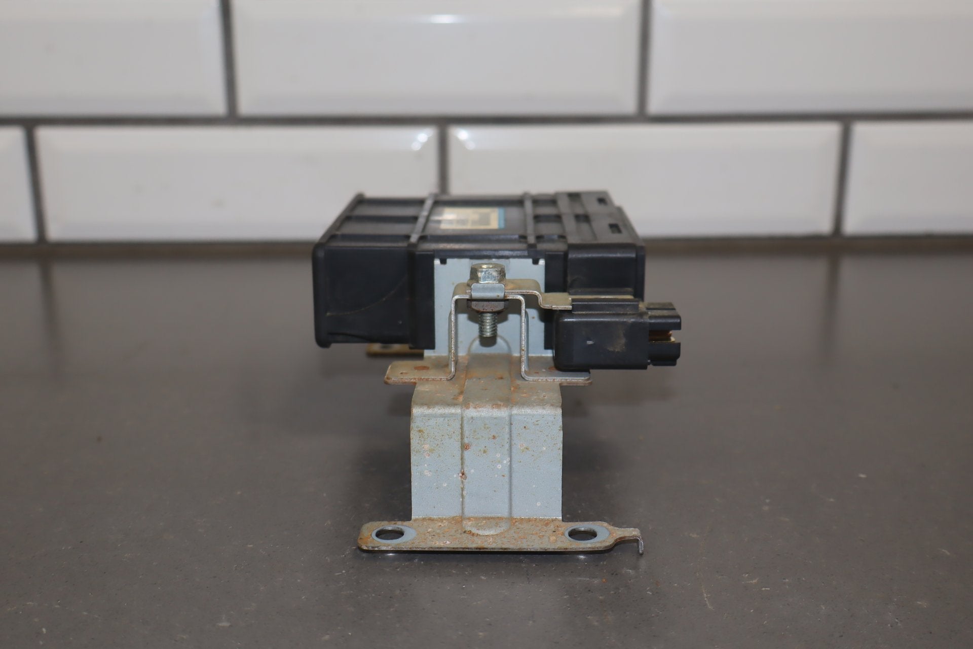 2012-2014 Mitsubishi i-MiEV EV Battery Control Unit 9499b116 OEM