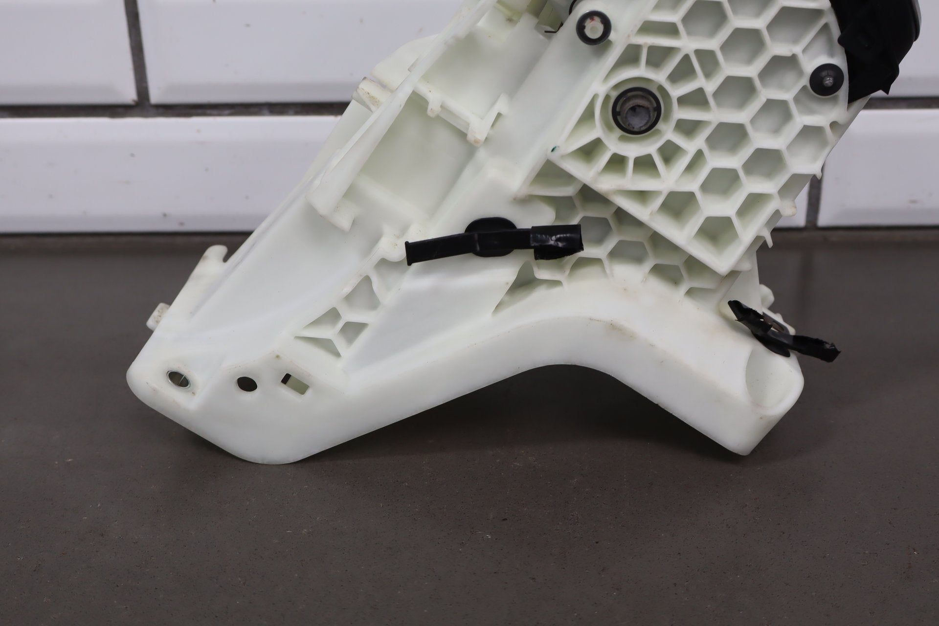 2012-2014 Mitsubishi i-MiEV Floor Shifter OEM