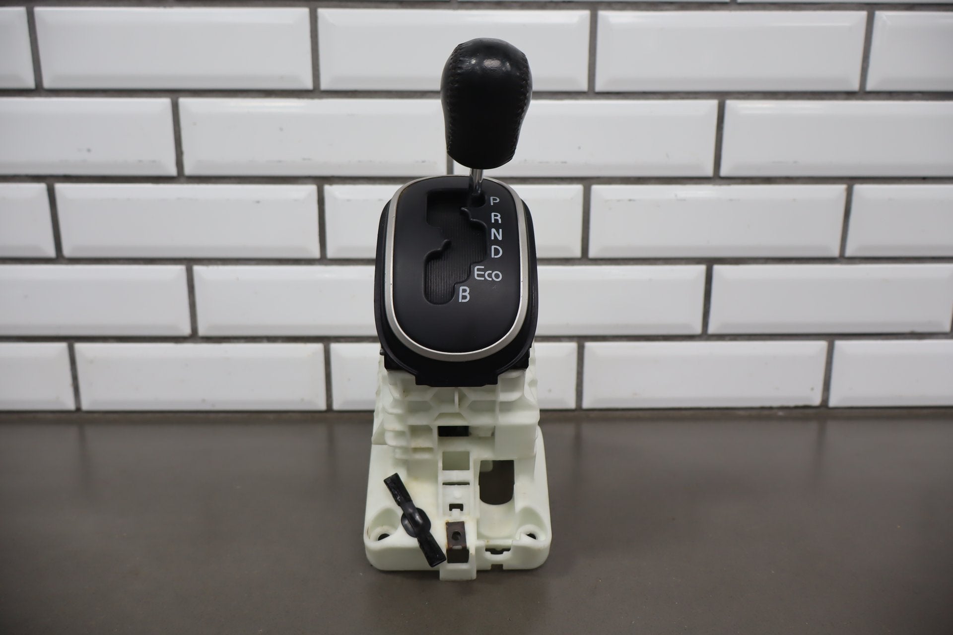2012-2014 Mitsubishi i-MiEV Floor Shifter OEM