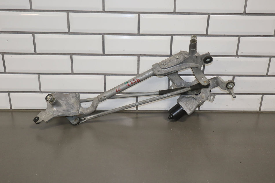 2012-2014 Mitsubishi i-MiEV Front Wiper Motor OEM