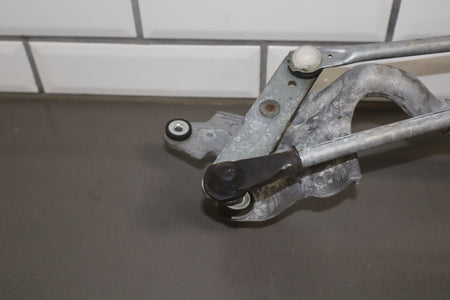 2012-2014 Mitsubishi i-MiEV Front Wiper Motor OEM