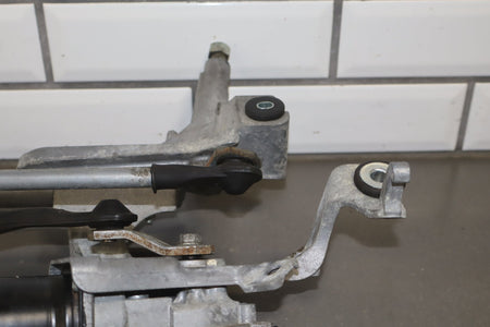 2012-2014 Mitsubishi i-MiEV Front Wiper Motor OEM