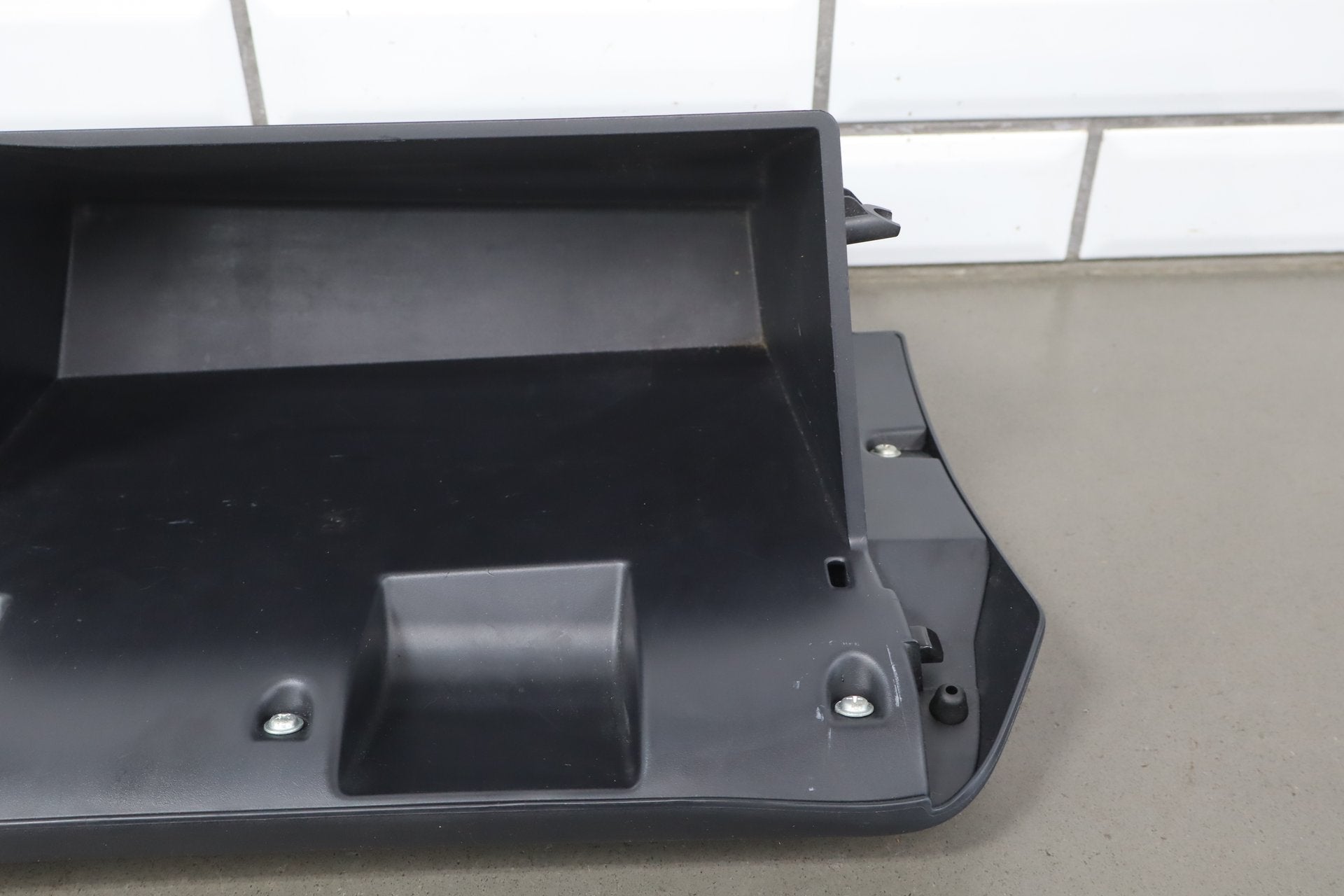 2012-2014 Mitsubishi i-MiEV- Glove Box