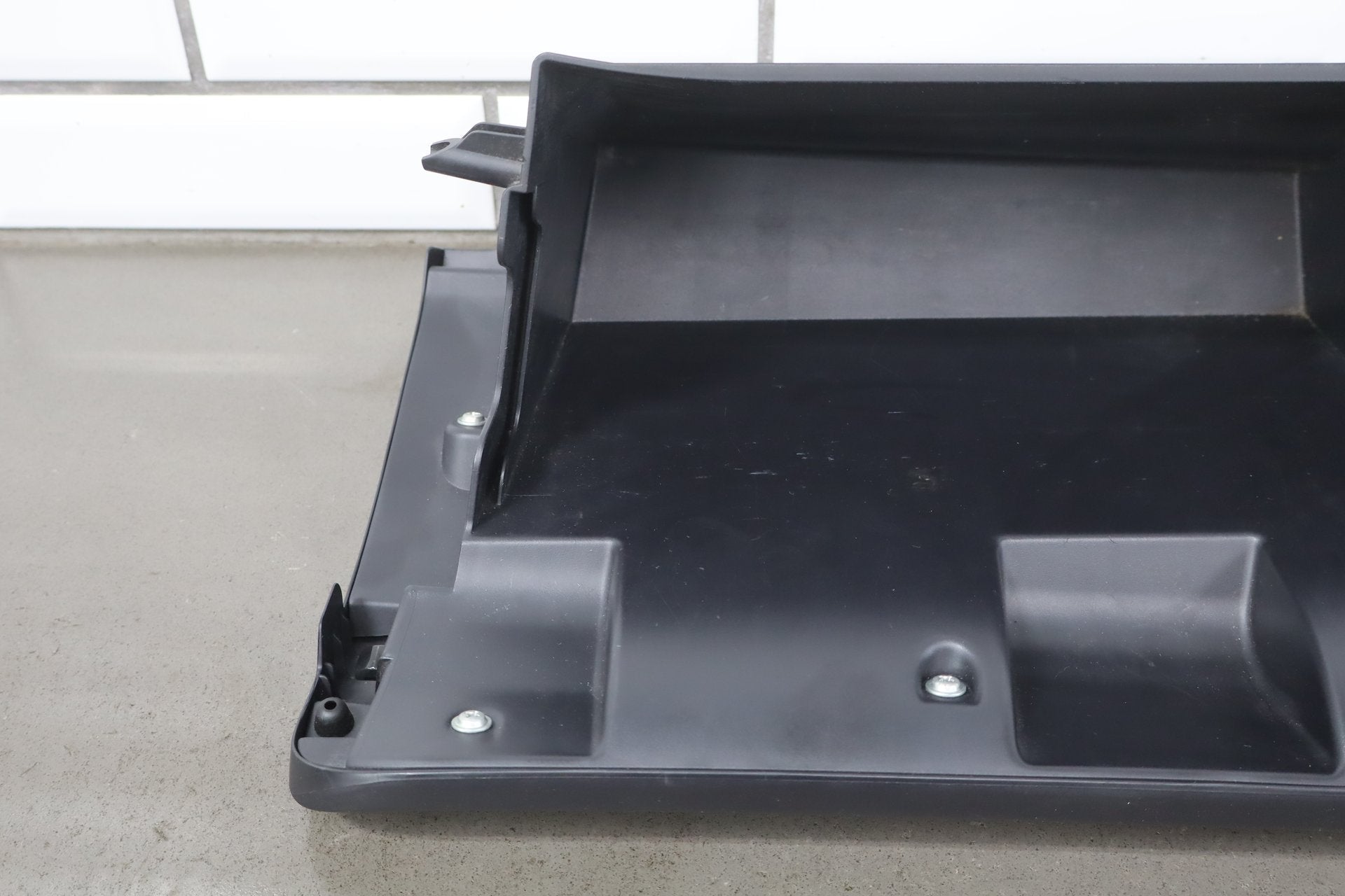2012-2014 Mitsubishi i-MiEV- Glove Box
