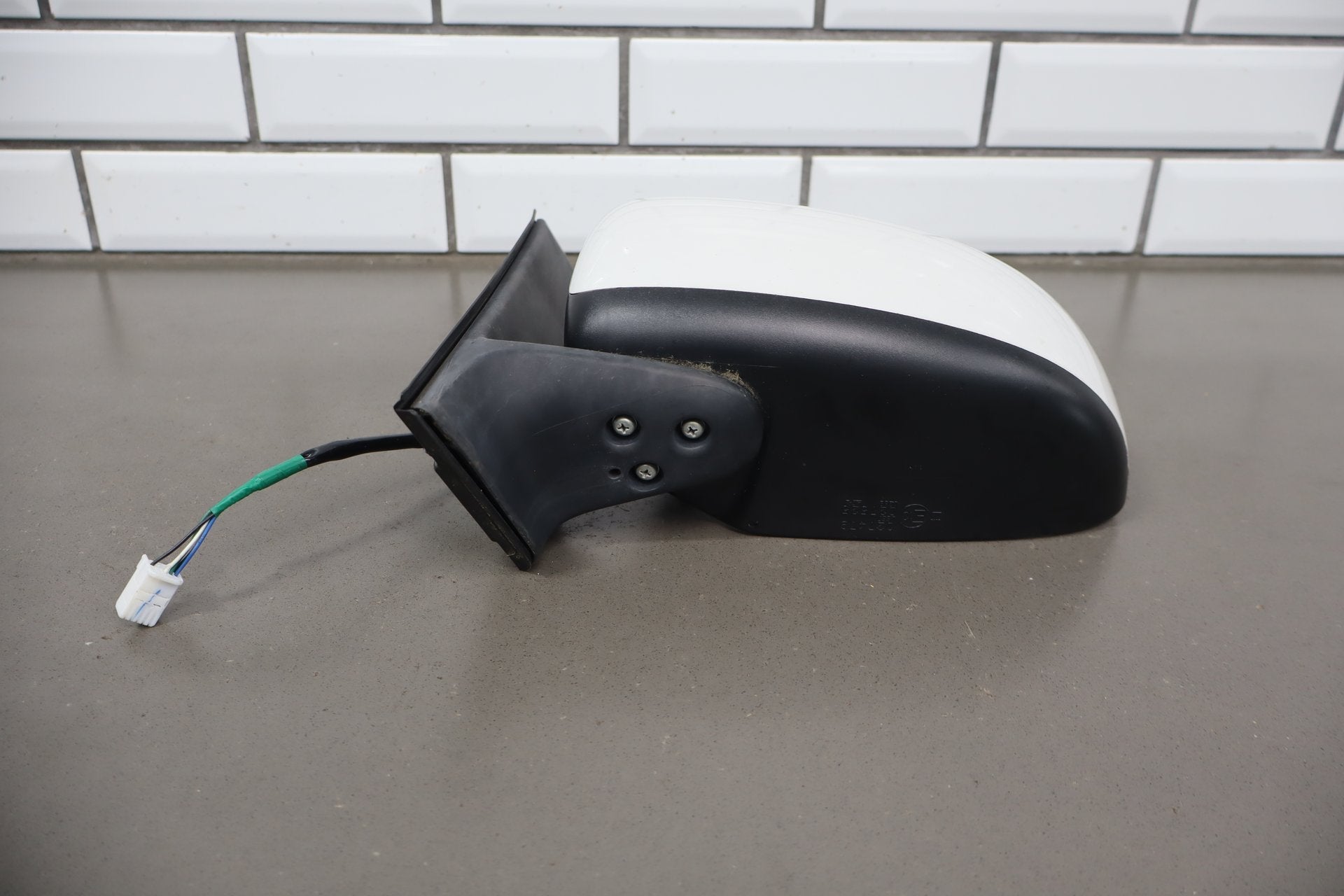 2012-2014 Mitsubishi i-MiEV- Left Door Mirror