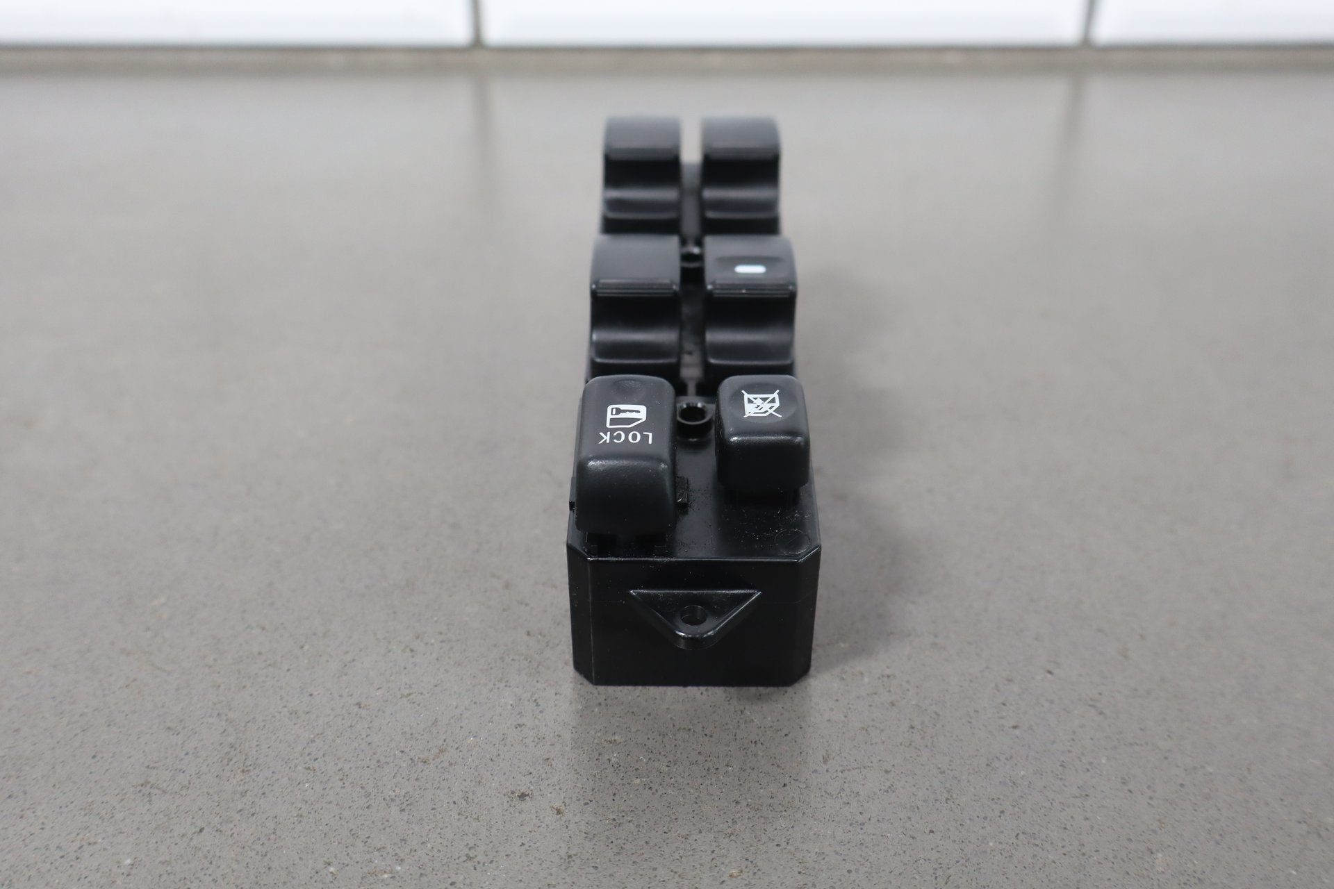 2012-2014 Mitsubishi i-MiEV- Left Front Window Switch