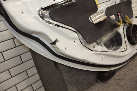 2012-2014 Mitsubishi i-MiEV Left Rear Door Diamond White Pearl ( W13 )
