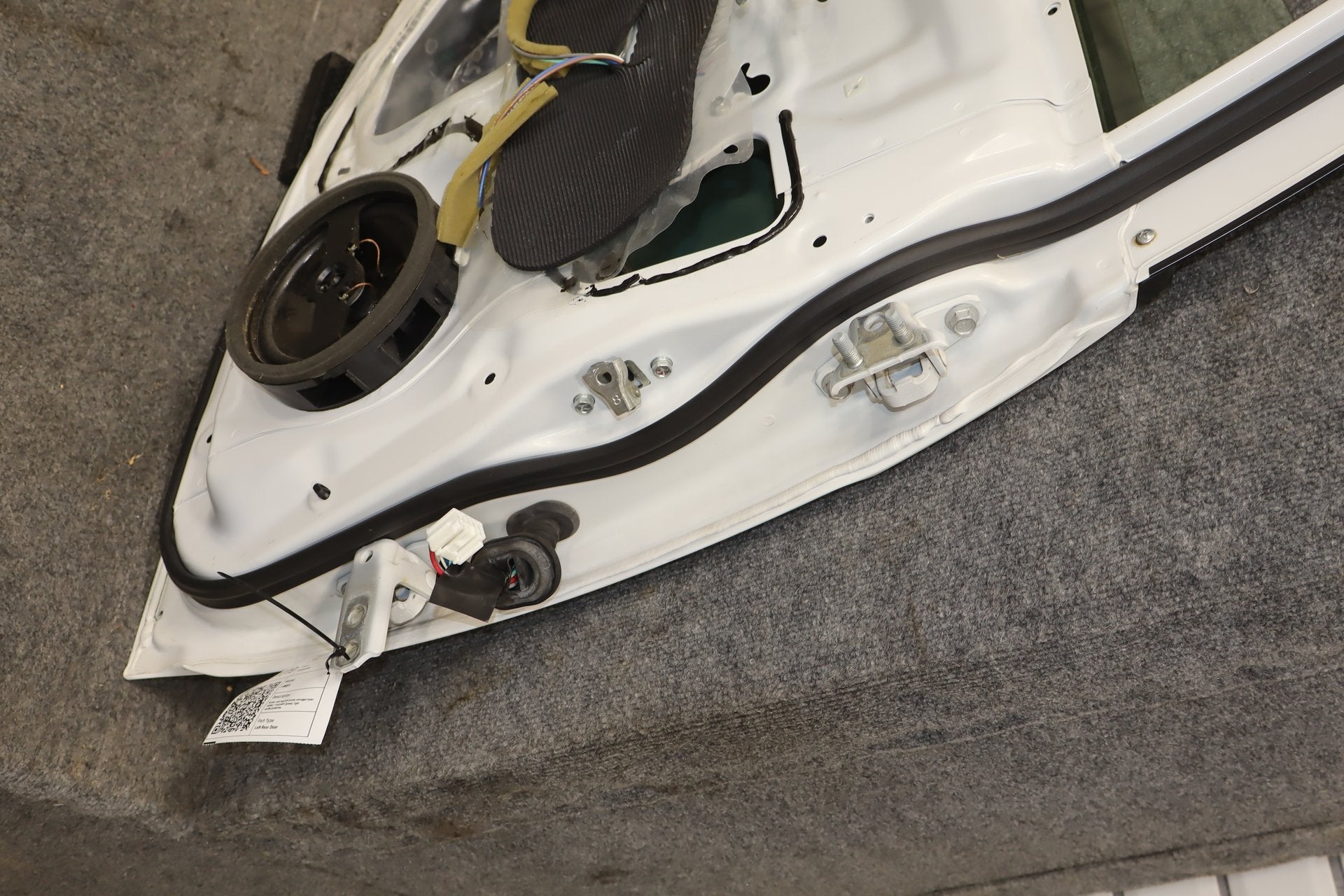 2012-2014 Mitsubishi i-MiEV Left Rear Door Diamond White Pearl ( W13 )