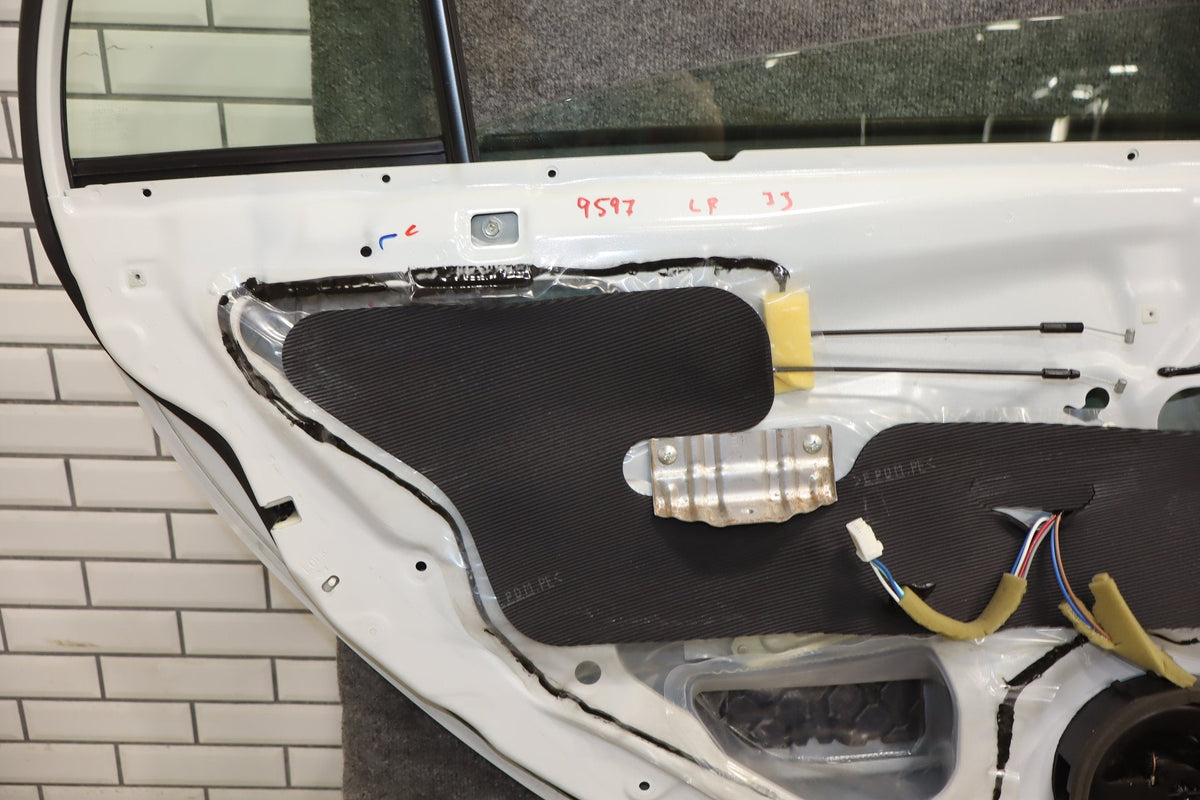 2012-2014 Mitsubishi i-MiEV Left Rear Door Diamond White Pearl ( W13 )