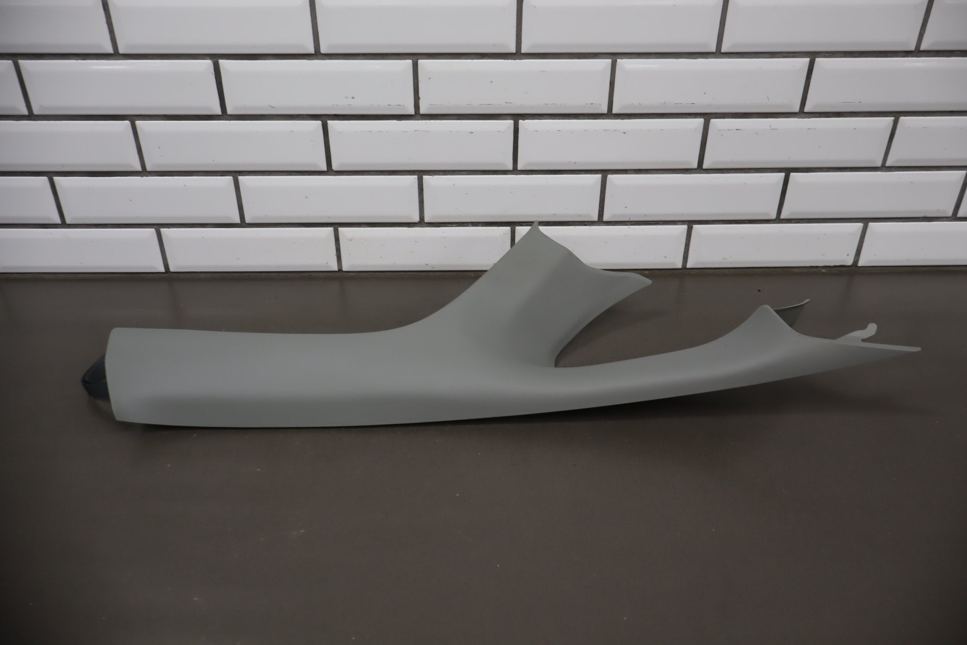 2012-2014 Mitsubishi i-MiEV Pair A Pillar Trim Grey 83P