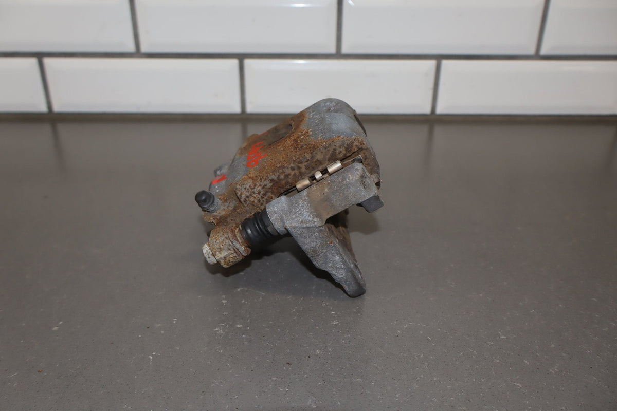 2012-2014 Mitsubishi i-MiEV Pair- Front Calipers OEM
