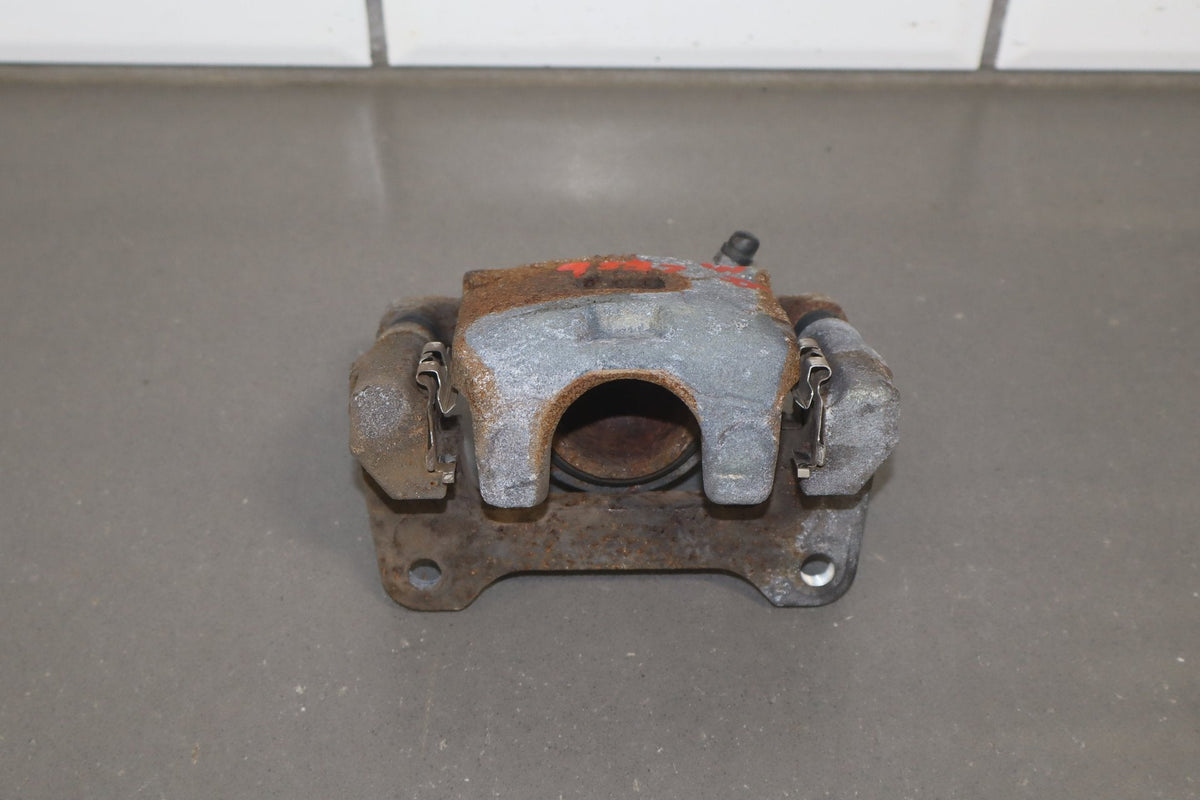 2012-2014 Mitsubishi i-MiEV Pair- Front Calipers OEM