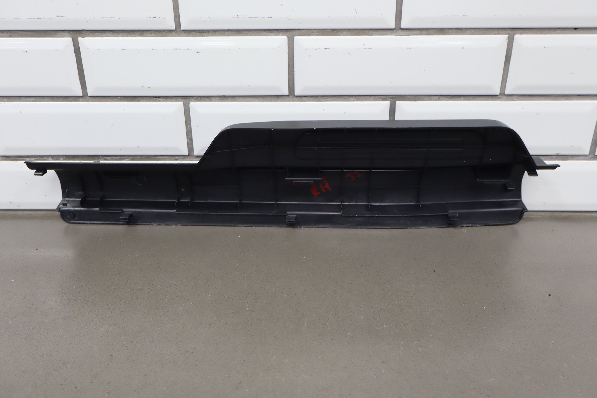 2012-2014 Mitsubishi i-MiEV Pair- Sill Plates OEM