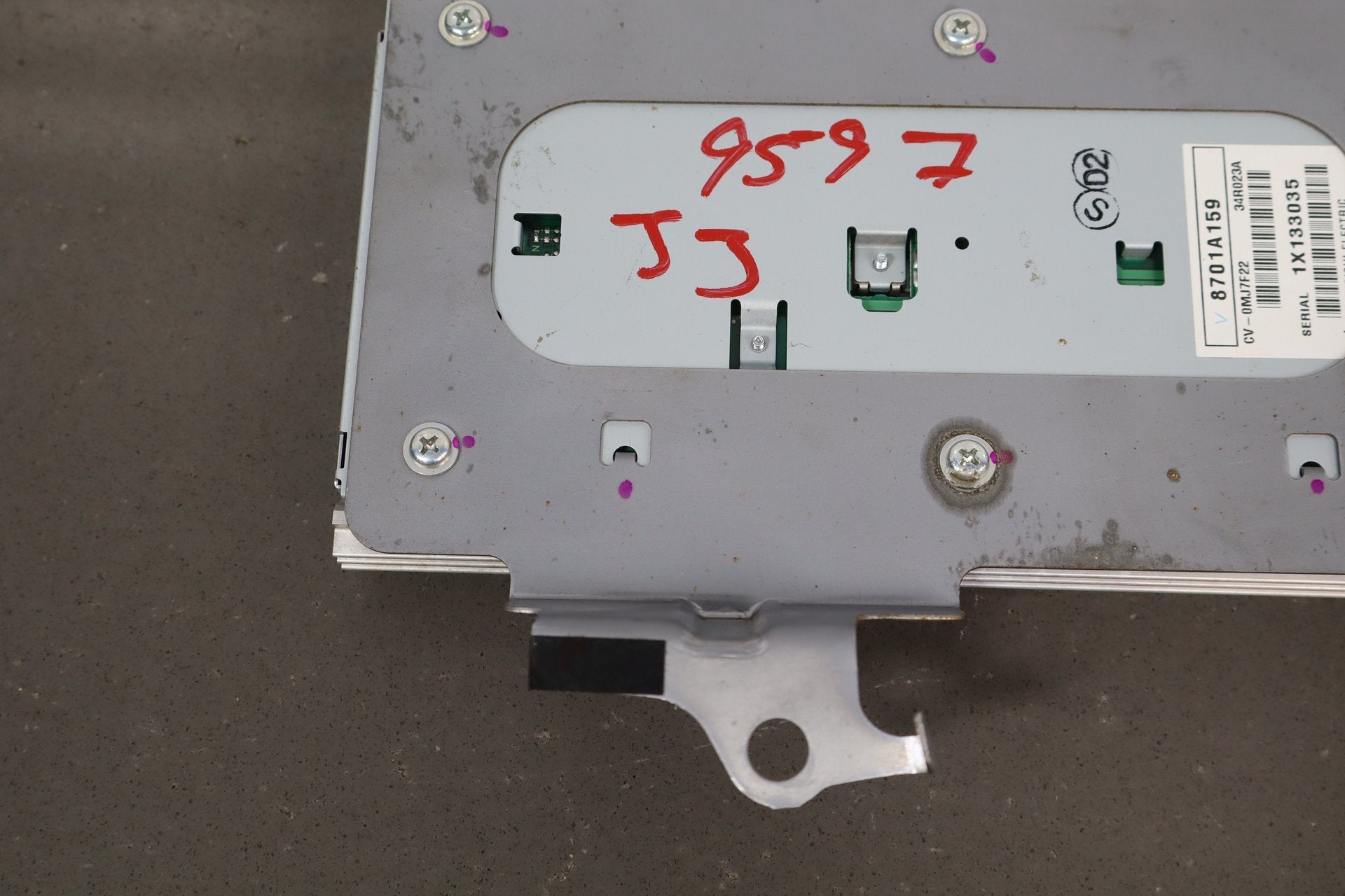 2012-2014 Mitsubishi i-MiEV Radio Amplifier OEM