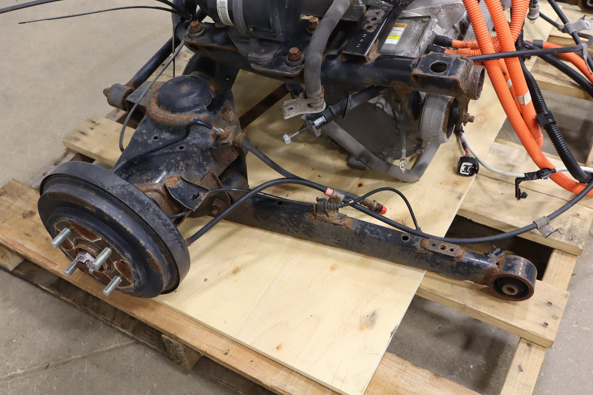 2012-2014 Mitsubishi i-MiEV Rear Drive Unit Electric Motor &amp; Suspension Dropout