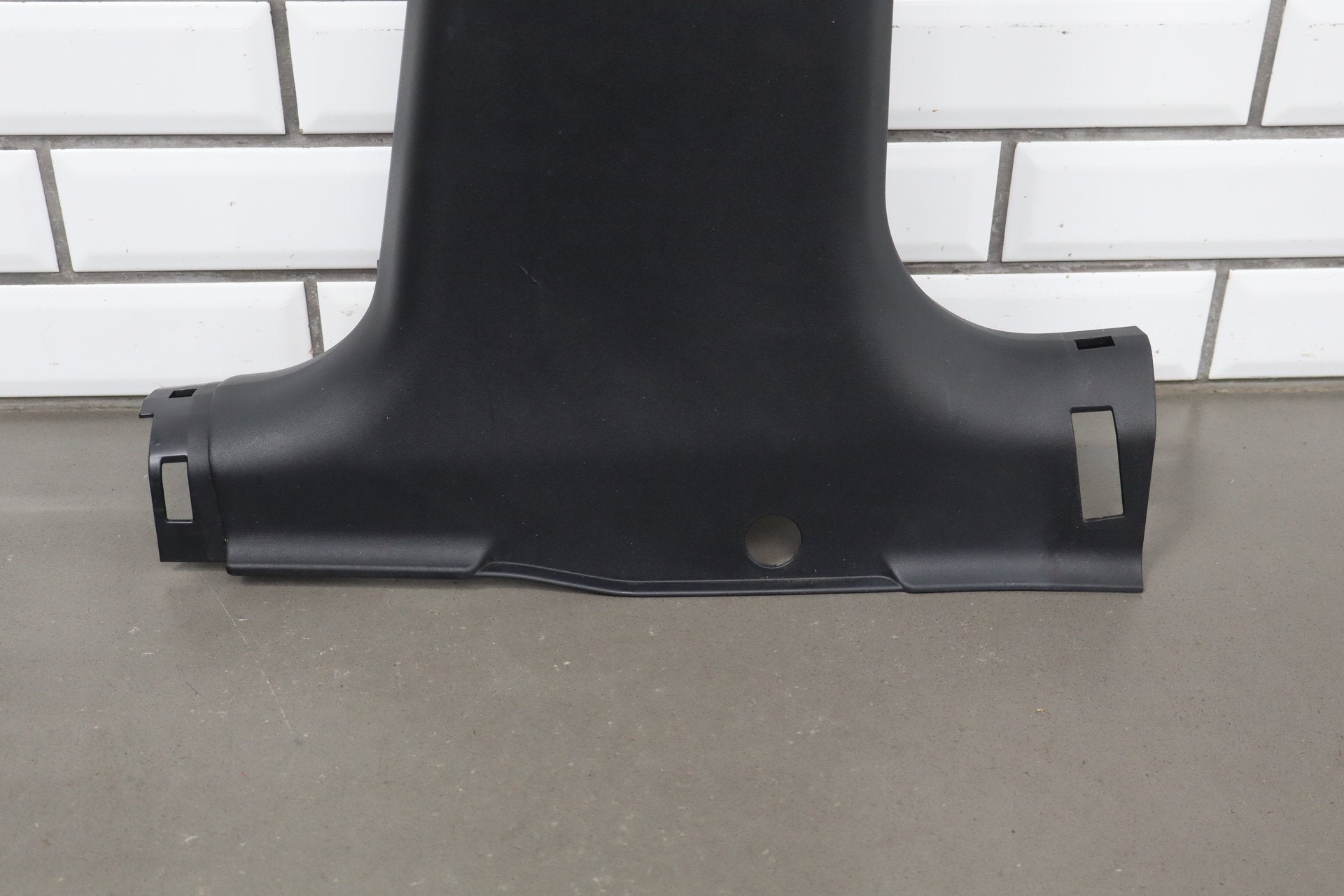 2012-2014 Mitsubishi i-MiEV Right B Pillar Trim OEM