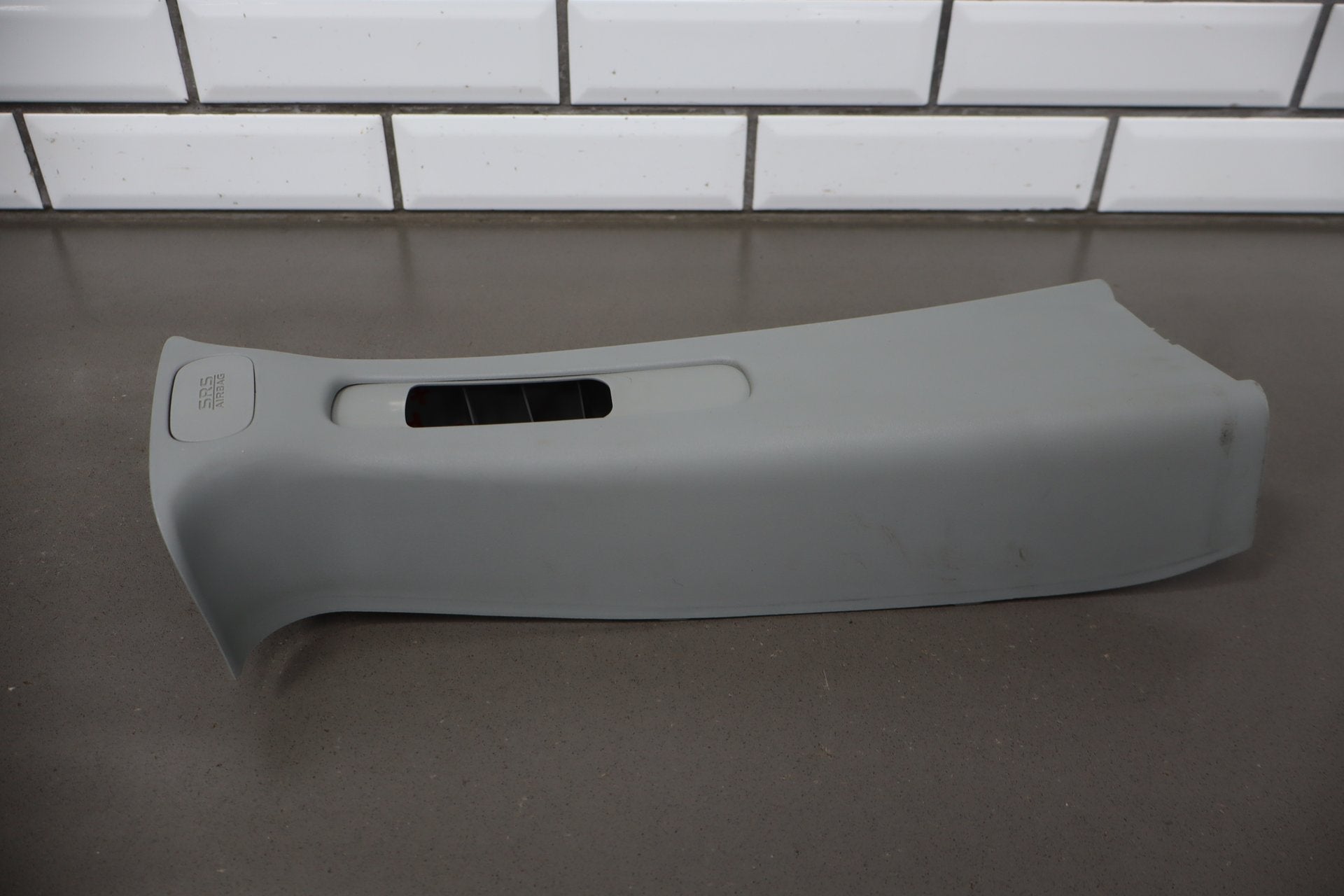 2012-2014 Mitsubishi i-MiEV Right B Pillar Trim OEM
