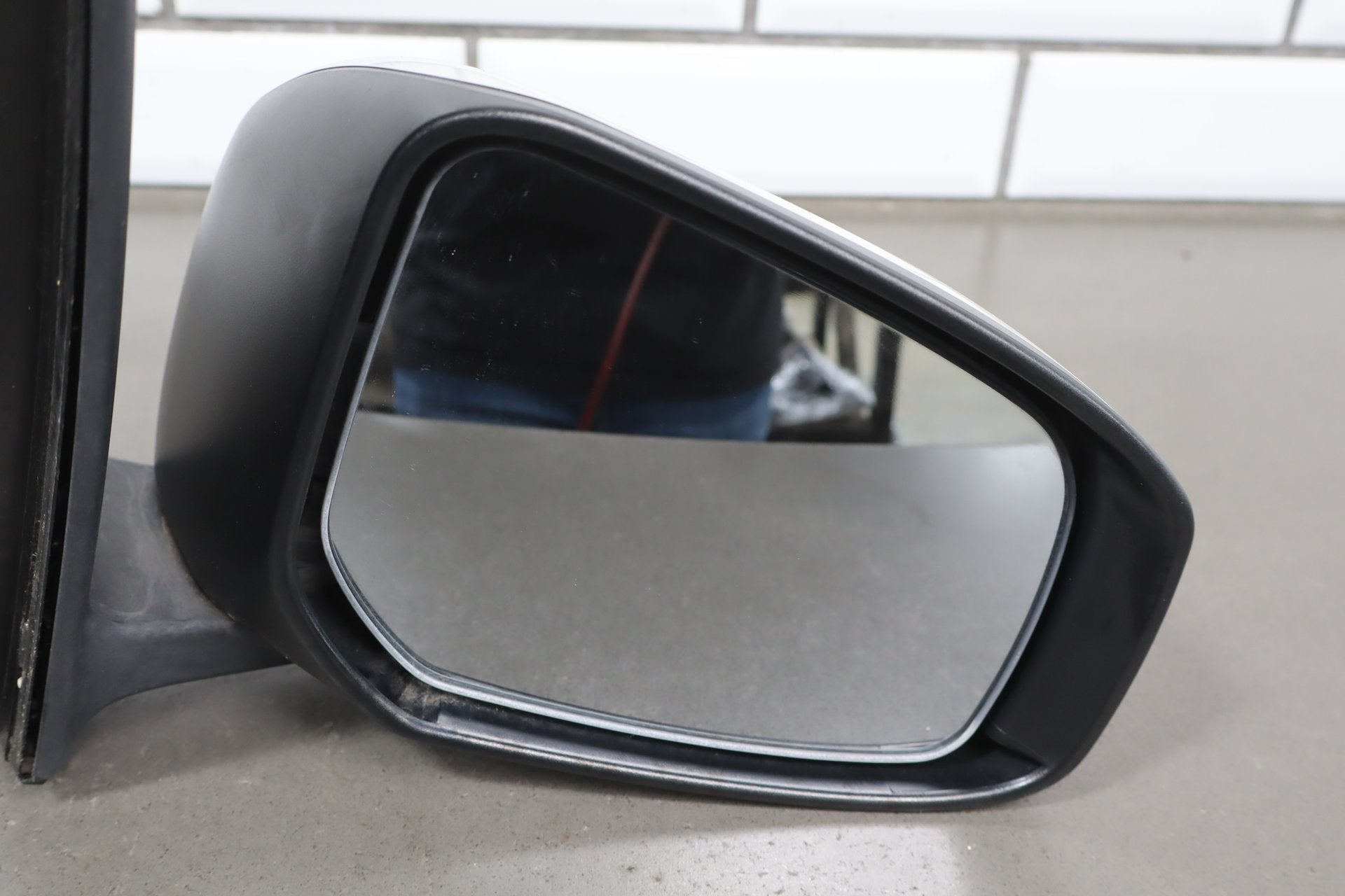 2012-2014 Mitsubishi i-MiEV- Right Door Mirror
