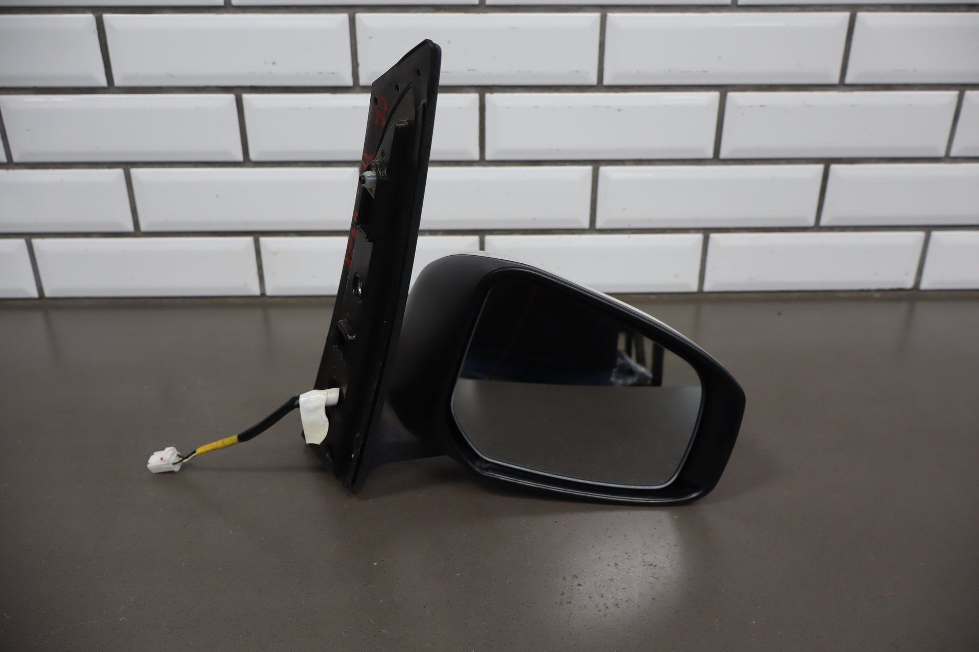 2012-2014 Mitsubishi i-MiEV- Right Door Mirror