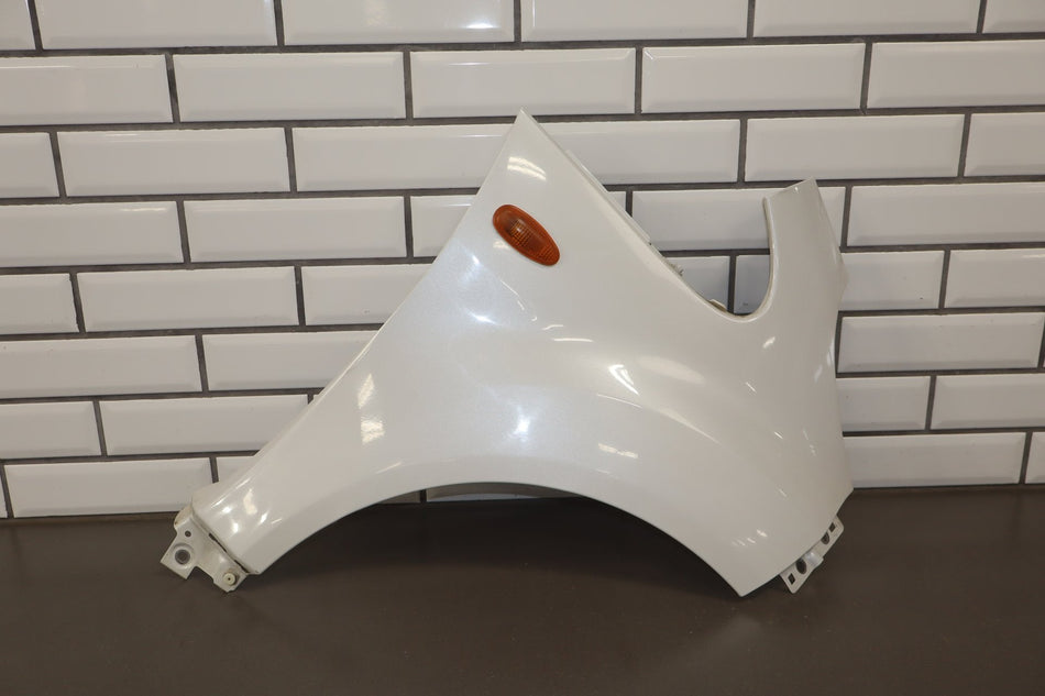 2012-2014 Mitsubishi i-MiEV Right Fender SE Diamond White Pearl W13
