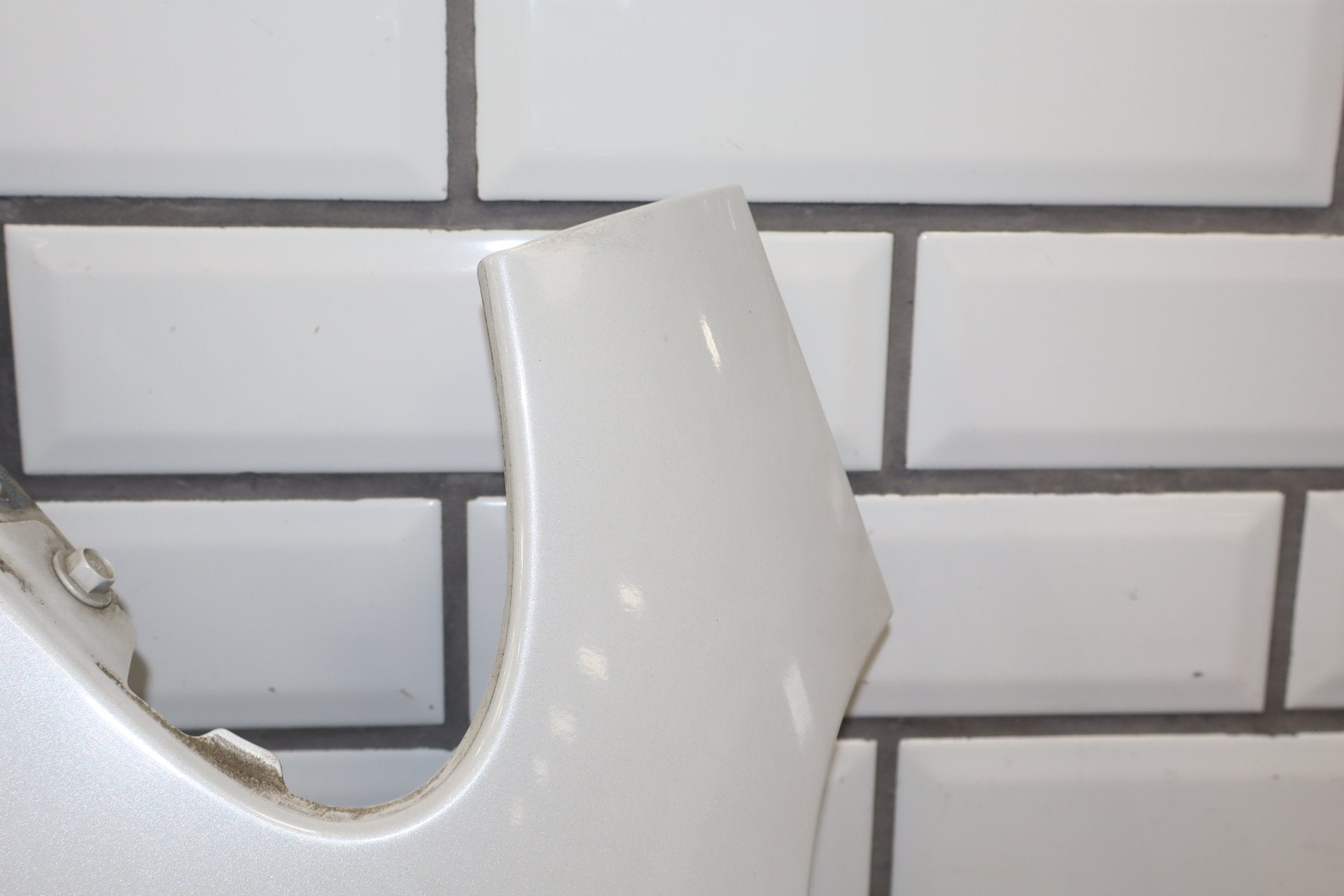 2012-2014 Mitsubishi i-MiEV Right Fender SE Diamond White Pearl W13