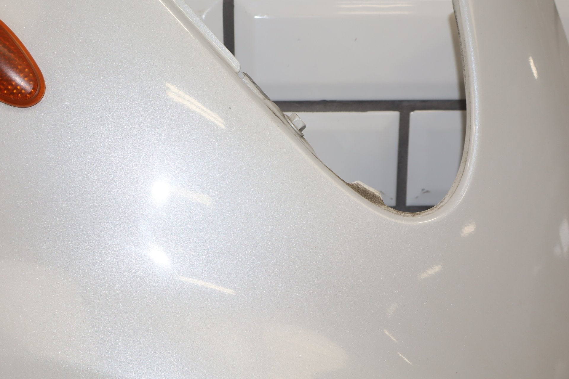 2012-2014 Mitsubishi i-MiEV Right Fender SE Diamond White Pearl W13