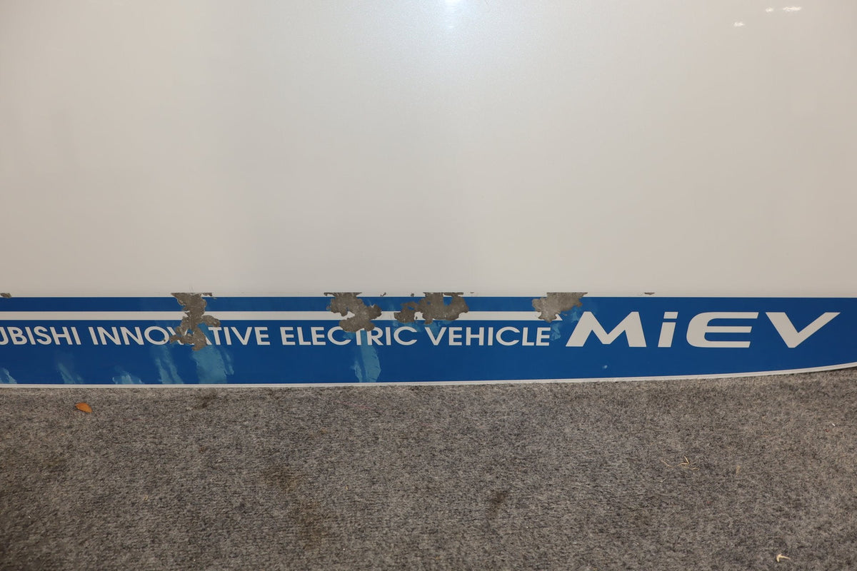 2012-2014 Mitsubishi i-MiEV Right Front Door Diamond White Pearl W13