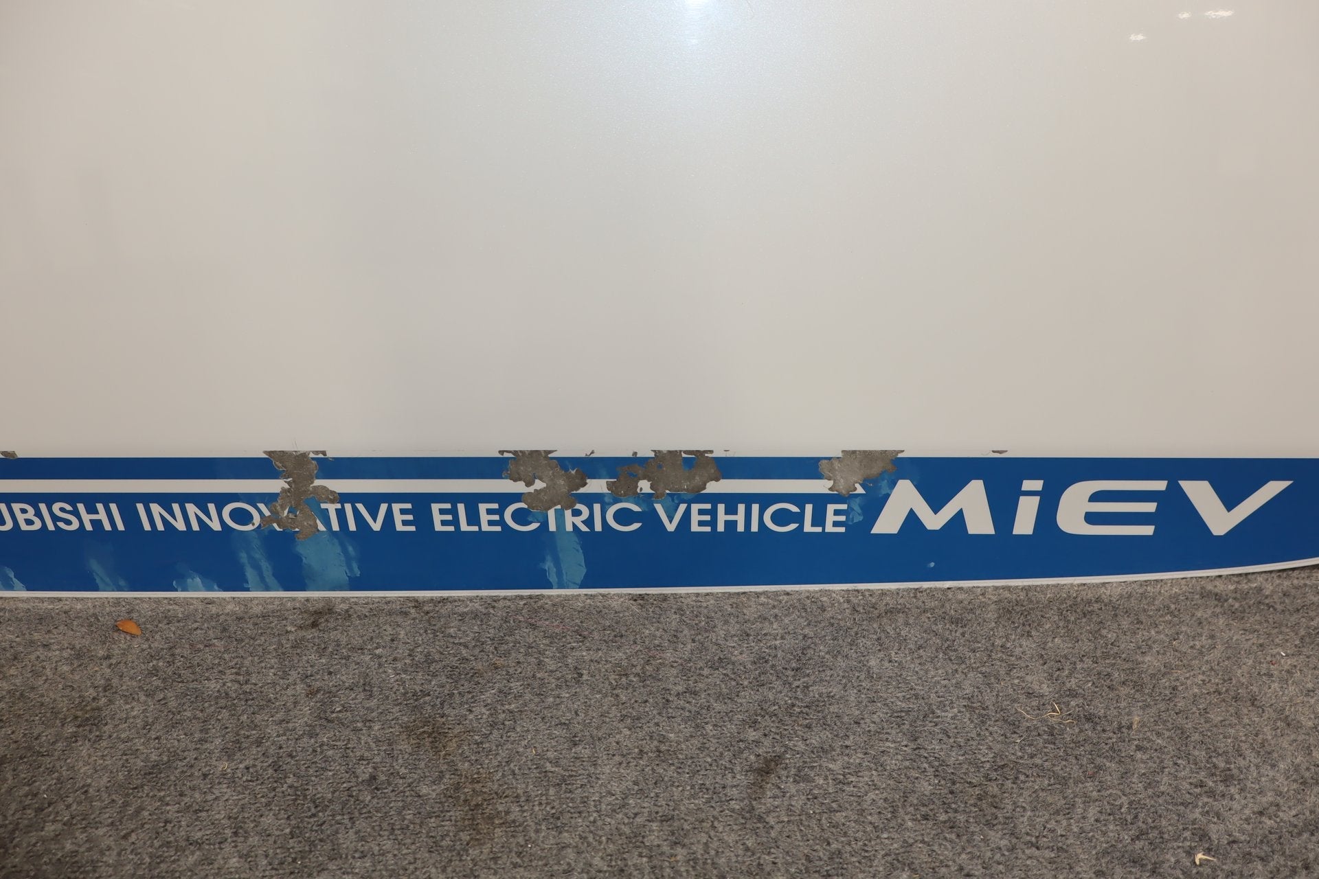 2012-2014 Mitsubishi i-MiEV Right Front Door Diamond White Pearl W13