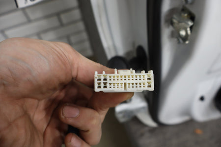 2012-2014 Mitsubishi i-MiEV Right Front Door Diamond White Pearl W13