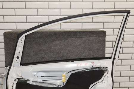 2012-2014 Mitsubishi i-MiEV Right Front Door Diamond White Pearl W13