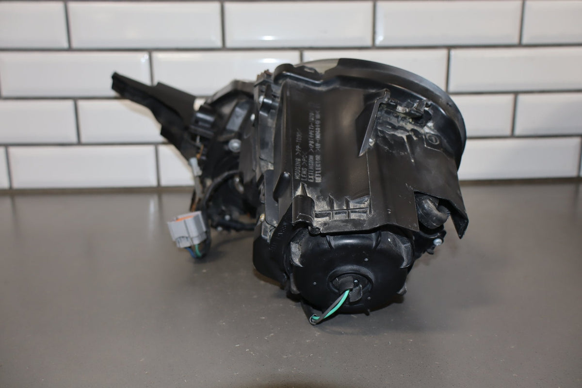 2012-2014 Mitsubishi i-MiEV Right Headlamp OEM