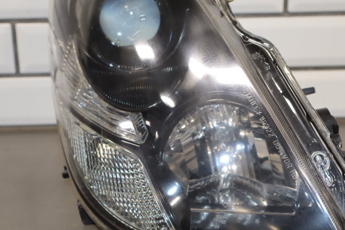 2012-2014 Mitsubishi i-MiEV Right Headlamp OEM