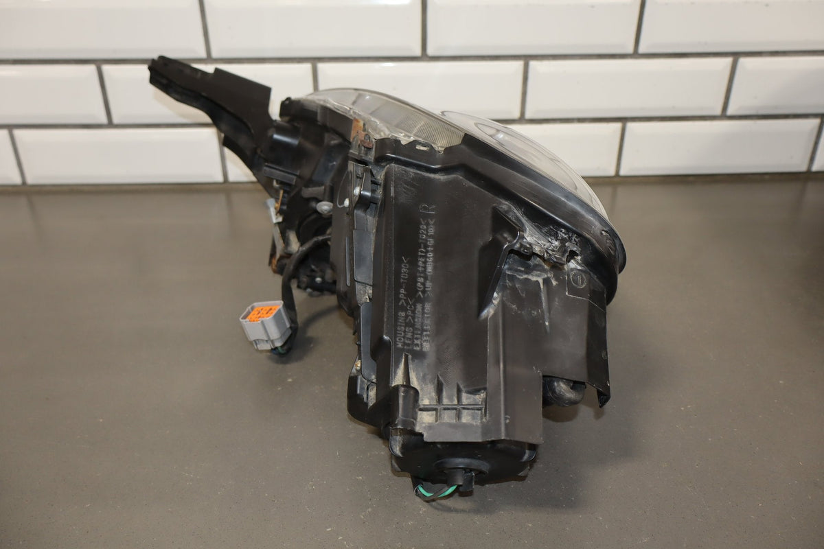 2012-2014 Mitsubishi i-MiEV Right Headlamp OEM