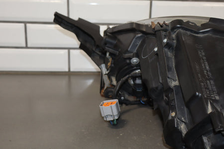 2012-2014 Mitsubishi i-MiEV Right Headlamp OEM