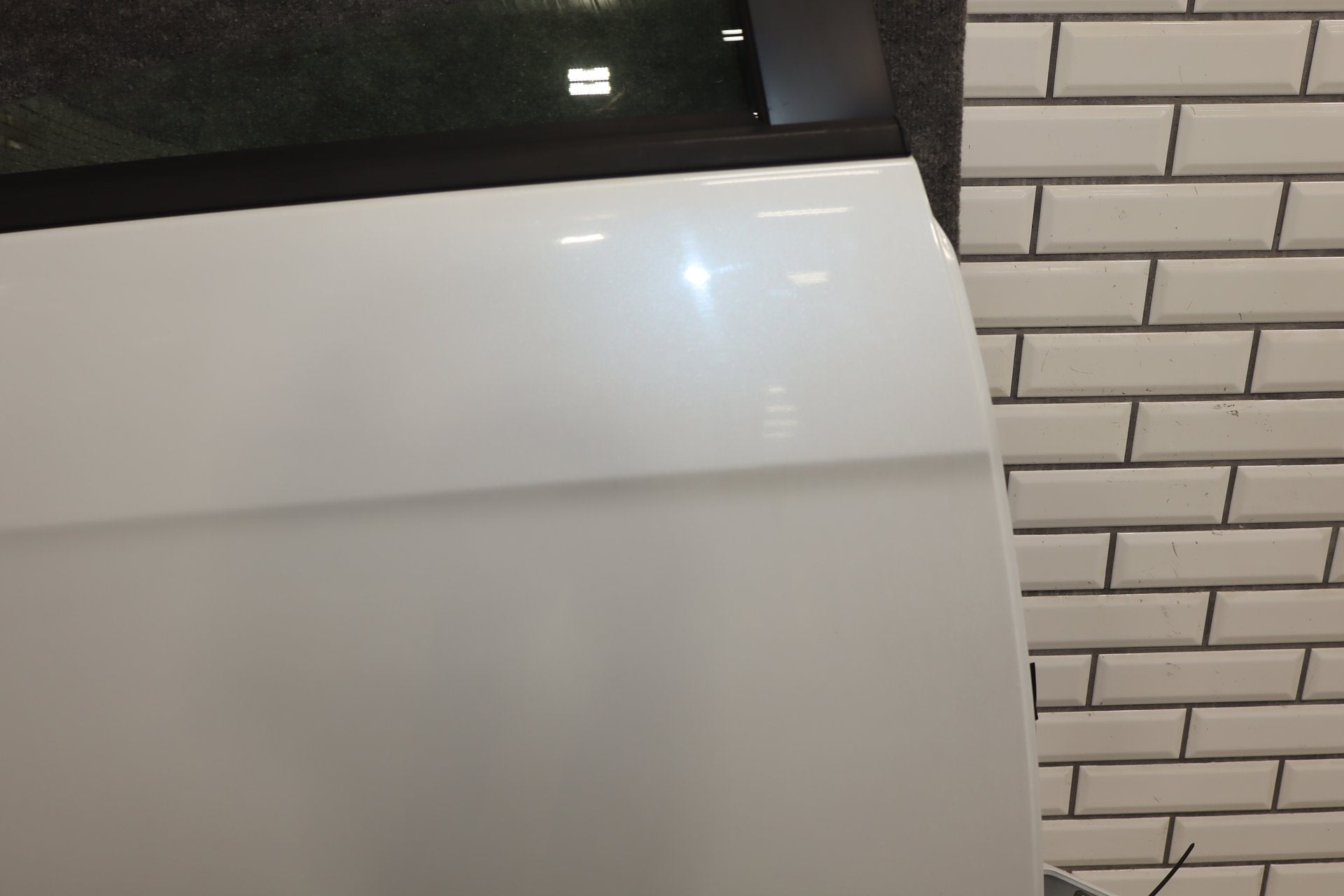 2012-2014 Mitsubishi i-MiEV Right Rear Door Diamond White Pearl ( W13 )