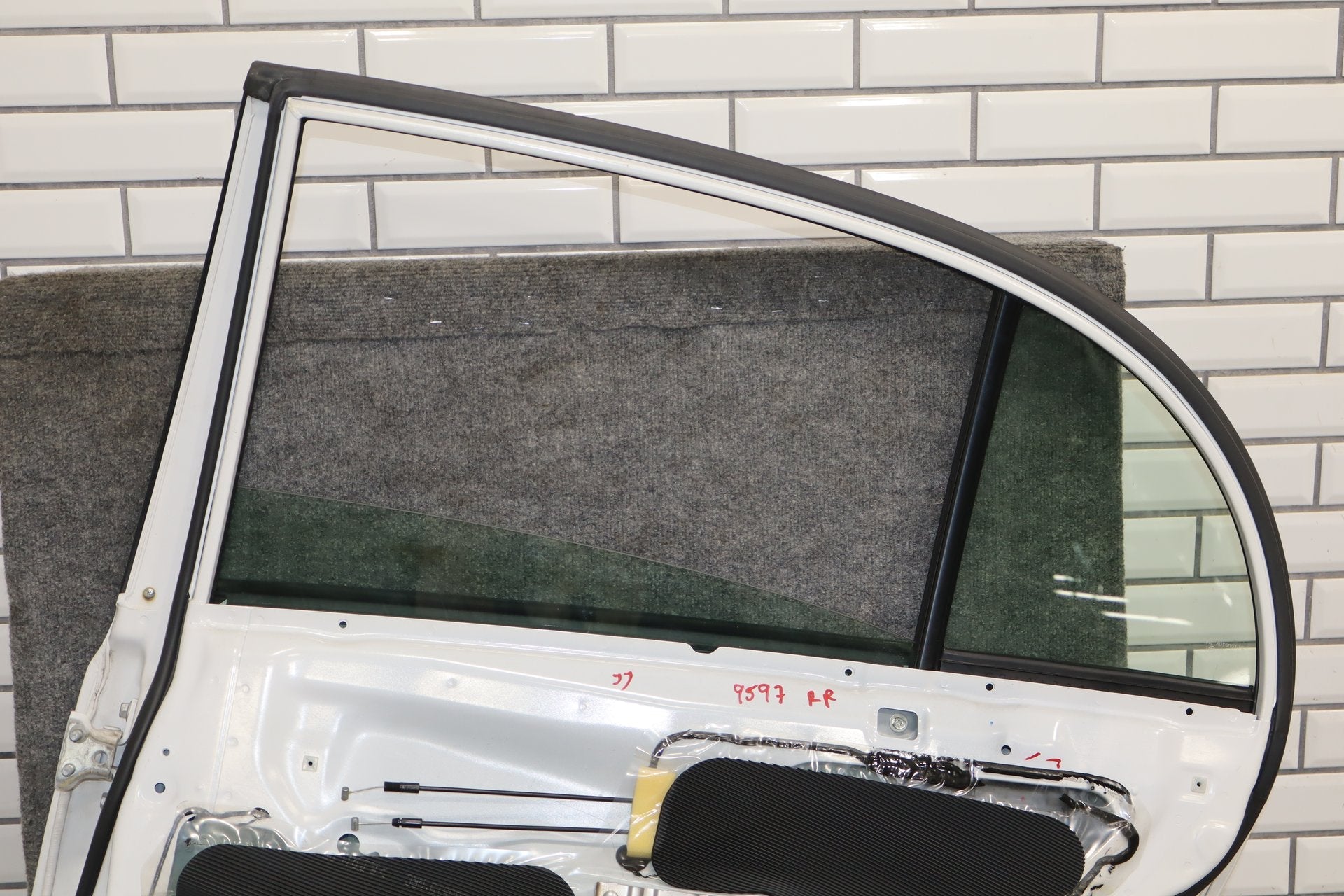 2012-2014 Mitsubishi i-MiEV Right Rear Door Diamond White Pearl ( W13 )