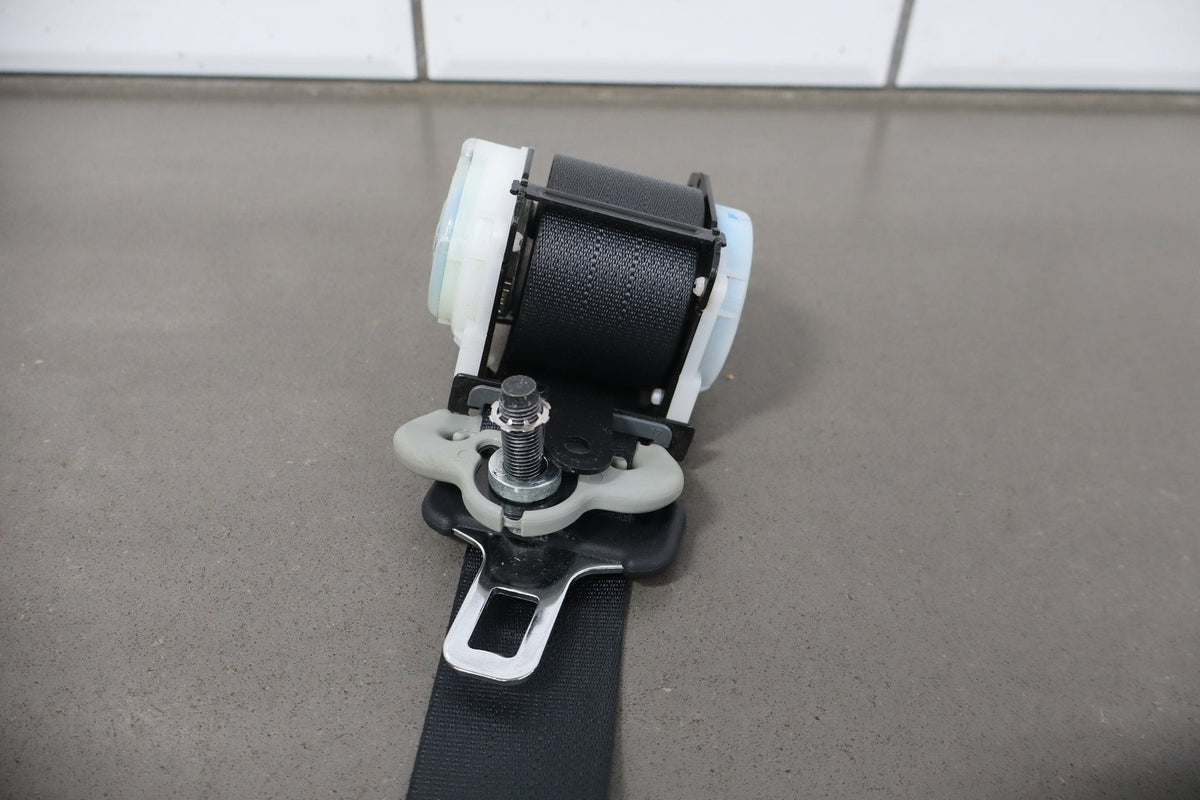 2012-2014 Mitsubishi i-MiEV- Right Rear Seat belt