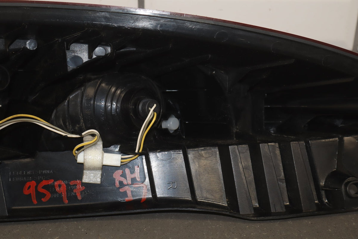 2012-2014 Mitsubishi i-MiEV Right Tail Light OEM