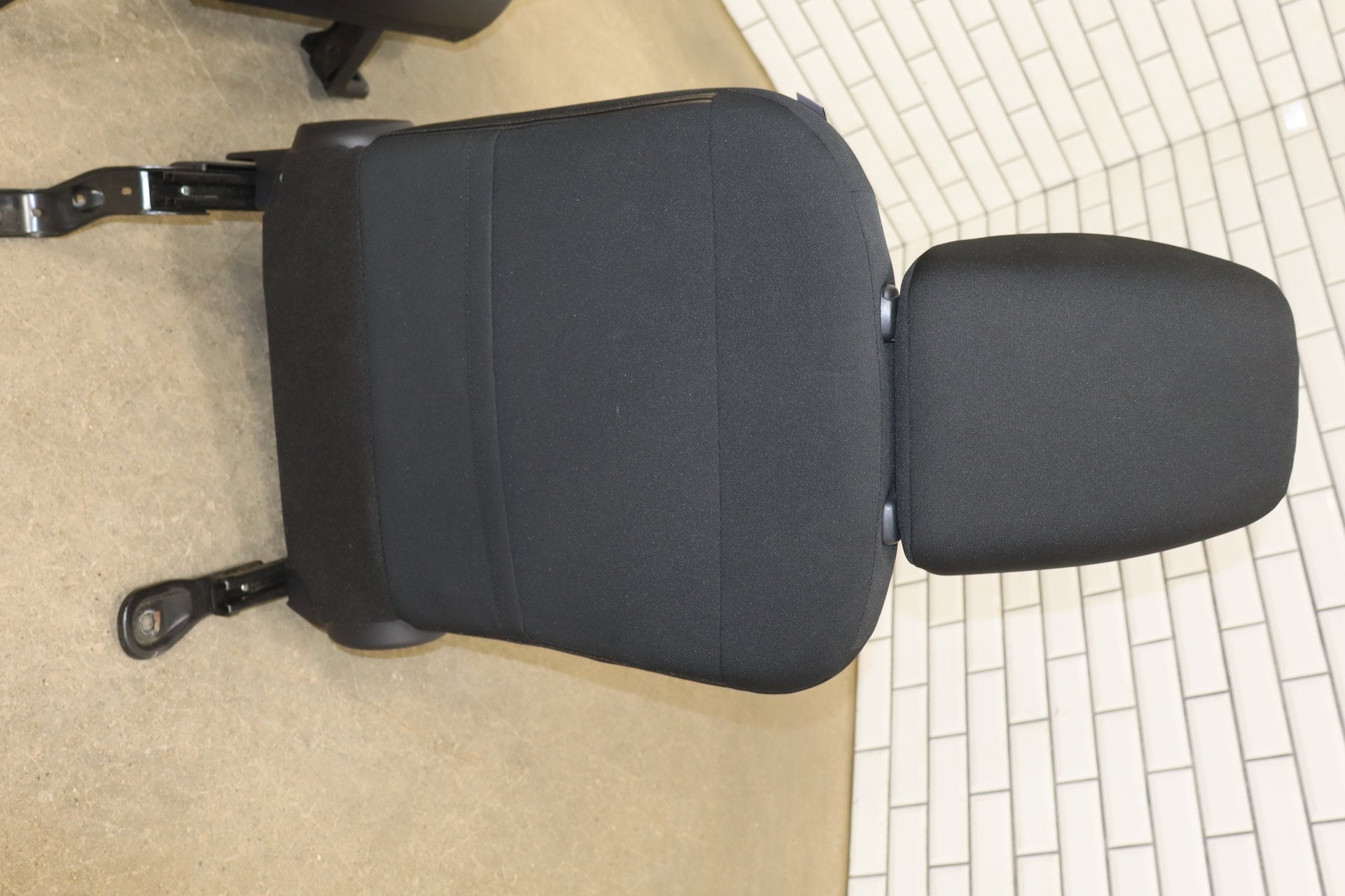 2012-2014 Mitsubishi i-MiEV SE Cloth Seats Set Brown 83P